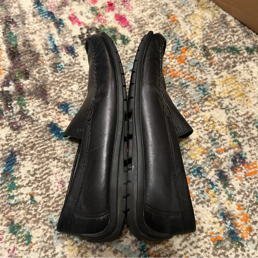 Ecco men’s casual driving loafers black size 12. Arch support & cushioned!